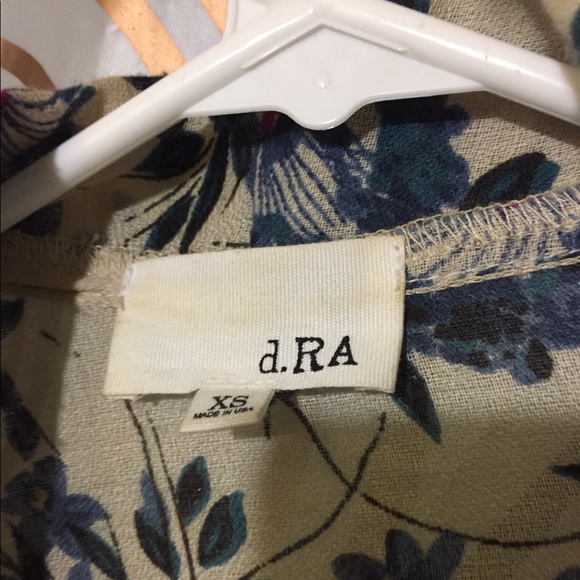 D. RA  Cardigan Top Sz XS - Picture 5 of 6